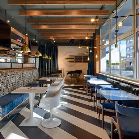 T H E Hotel Darmstadt