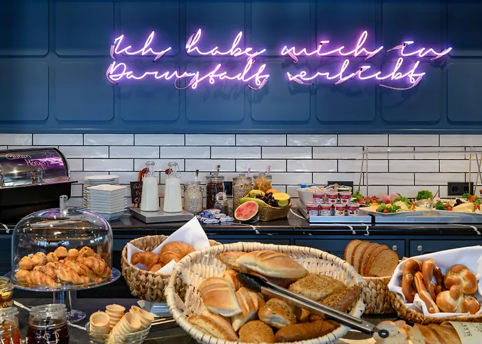 T H E Hotel Darmstadt